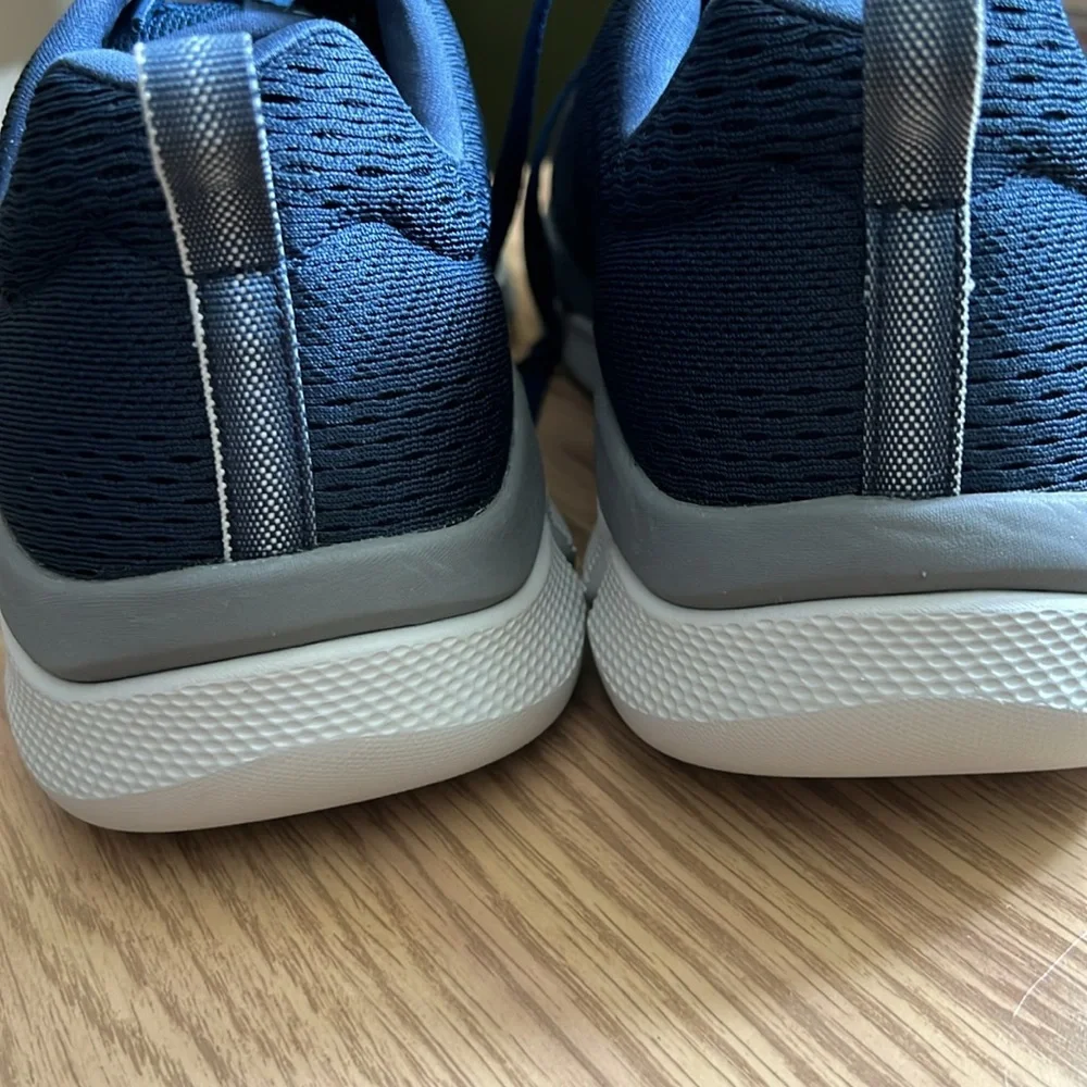 Skechers BNWOB Sport Navy blue relaxed fit lightweight size 10 - Picture 8 of 8